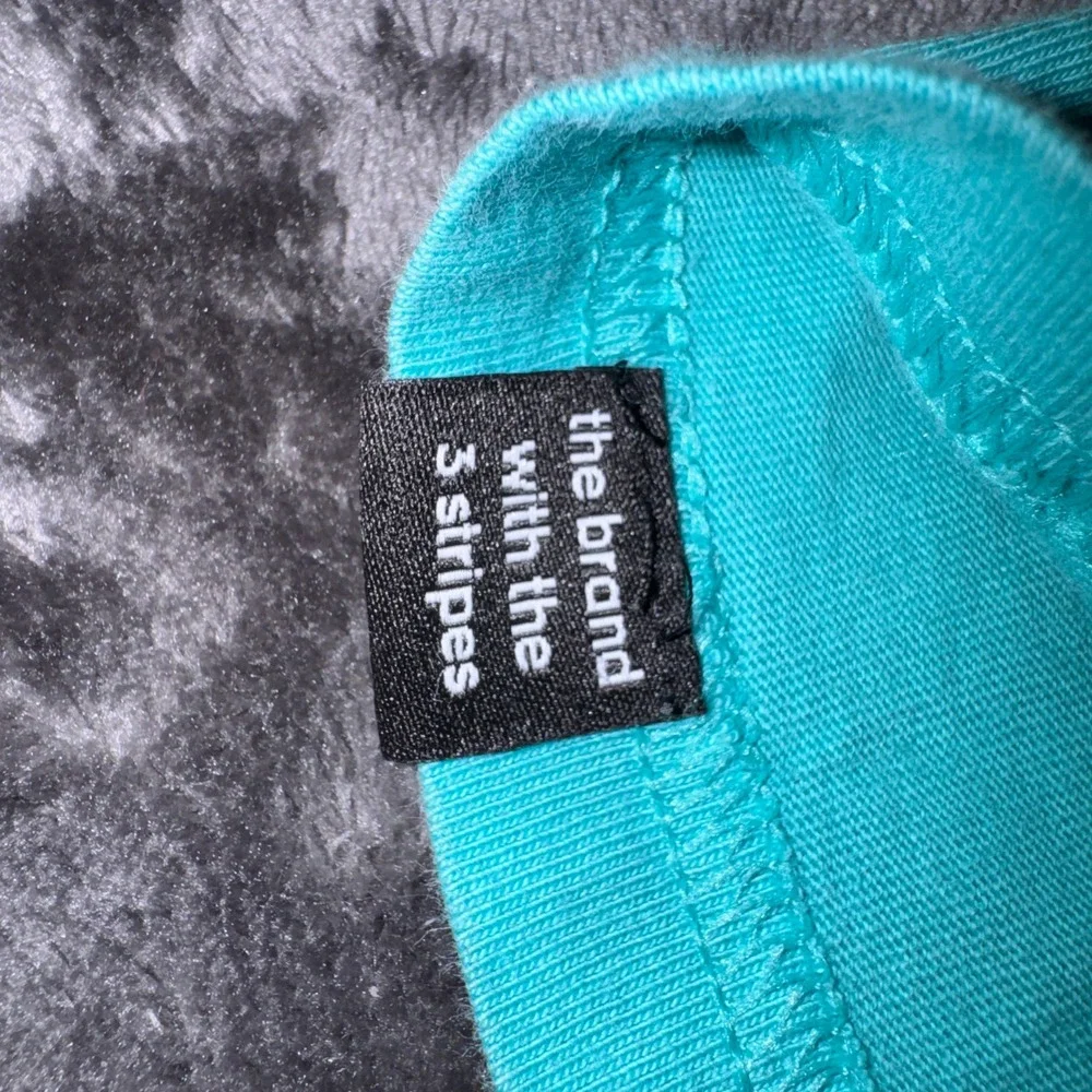 Adidas Mens XL‎ Teal Blue Wavy Graphic T-Shirt HE4801